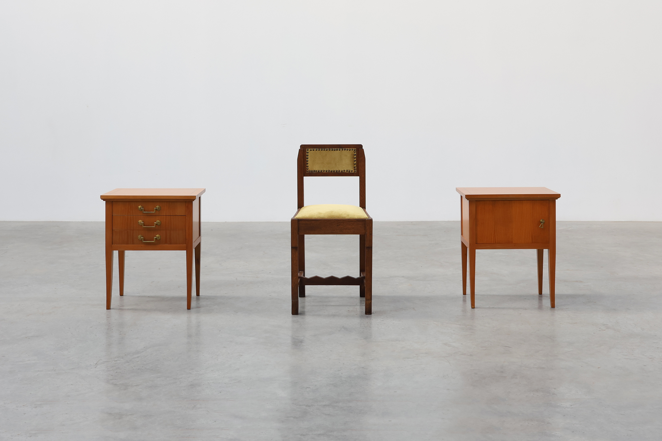 Pair of mid-century bedside tables with brass handles, France, 1950sthumbnail